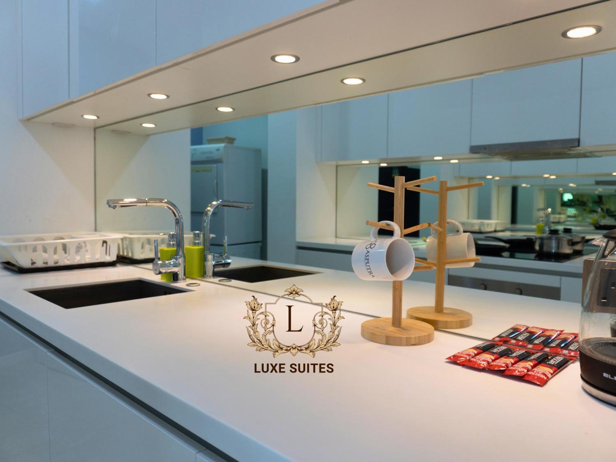 Luxe Suites At Vortex Klcc Kuala Lumpur Exterior foto